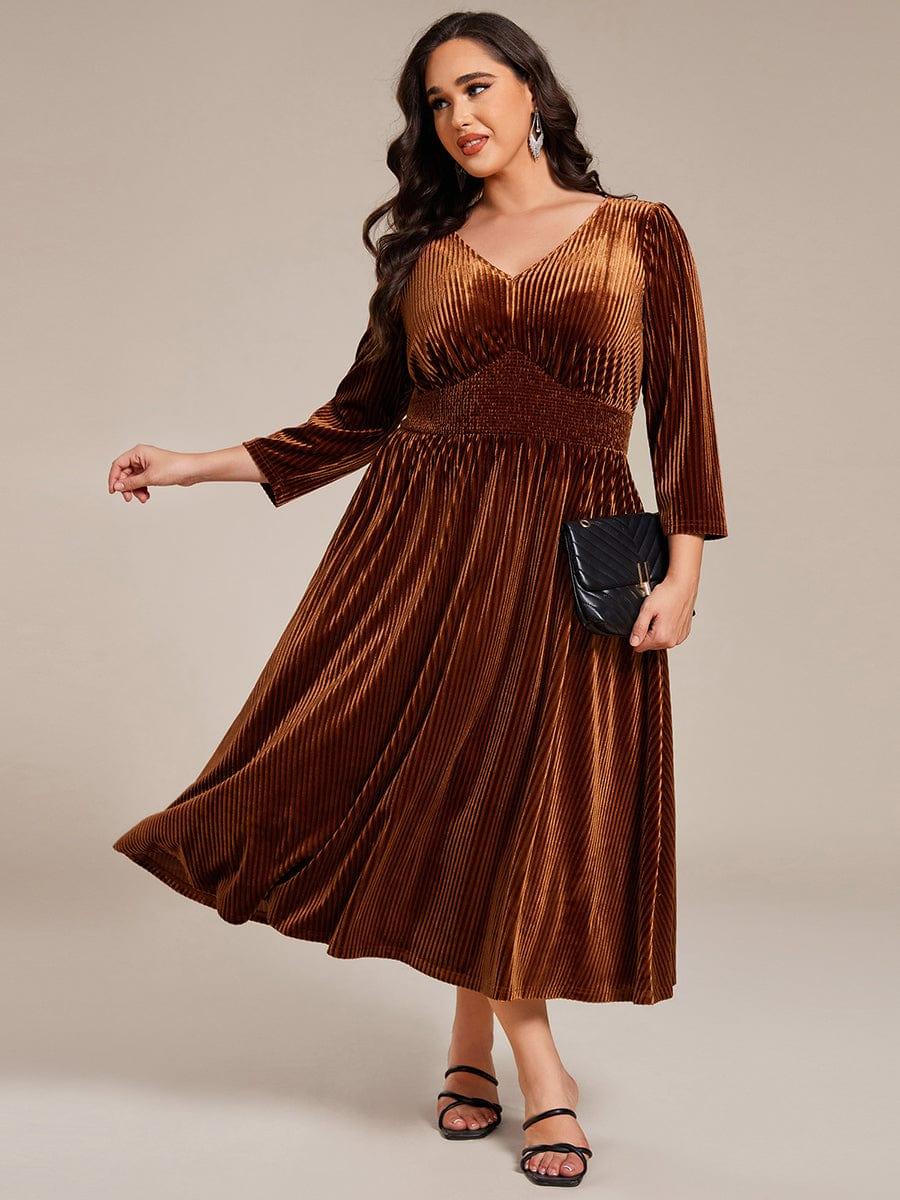 ever ARLET|Plus Size V-neck Long Sleeve Velvet A-Line Midi Wedding Guest Dress